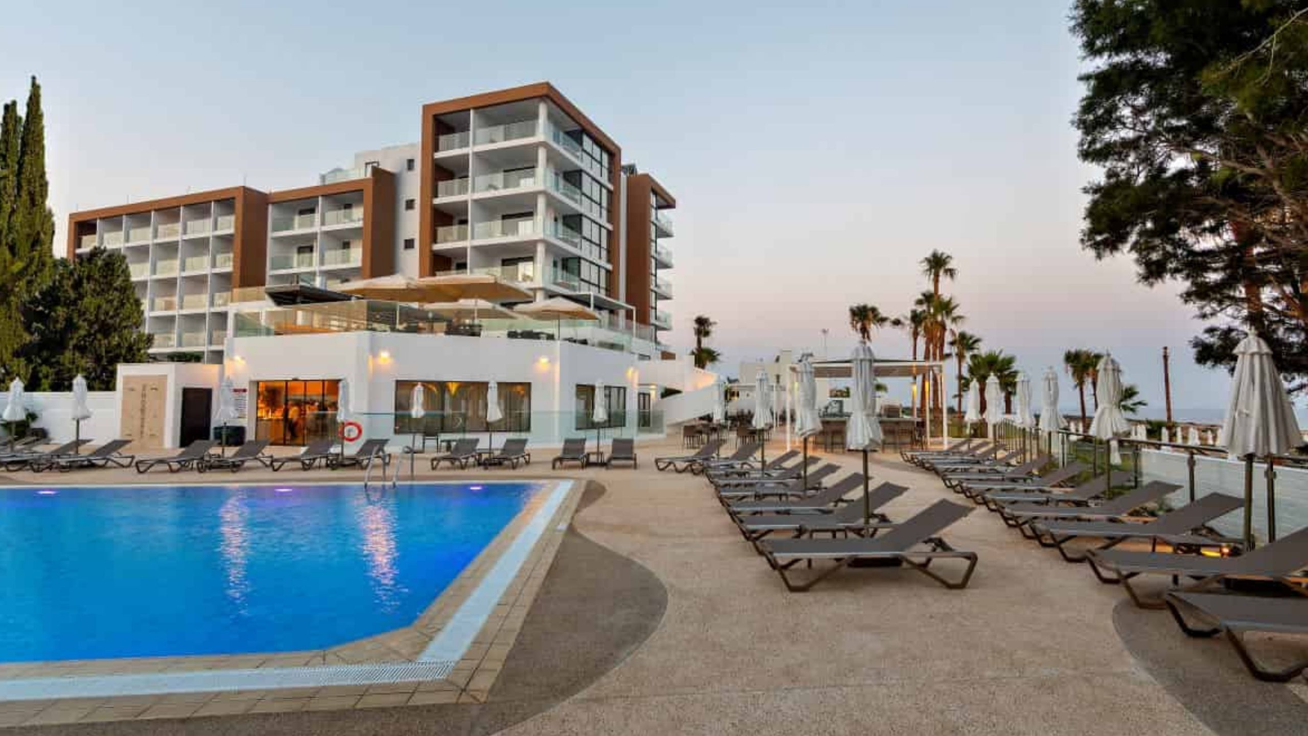 Leonardo Crystal Cove Hotel and Spa by the Sea in Cyprus
